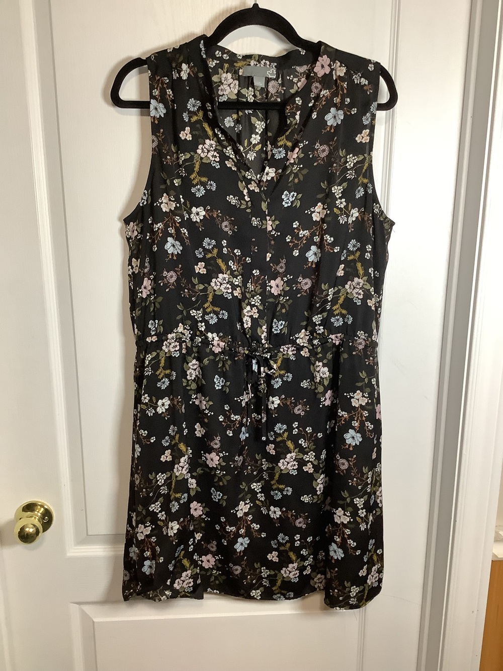 Sears Sleeveless Black Floral Drawstring Waist Dress